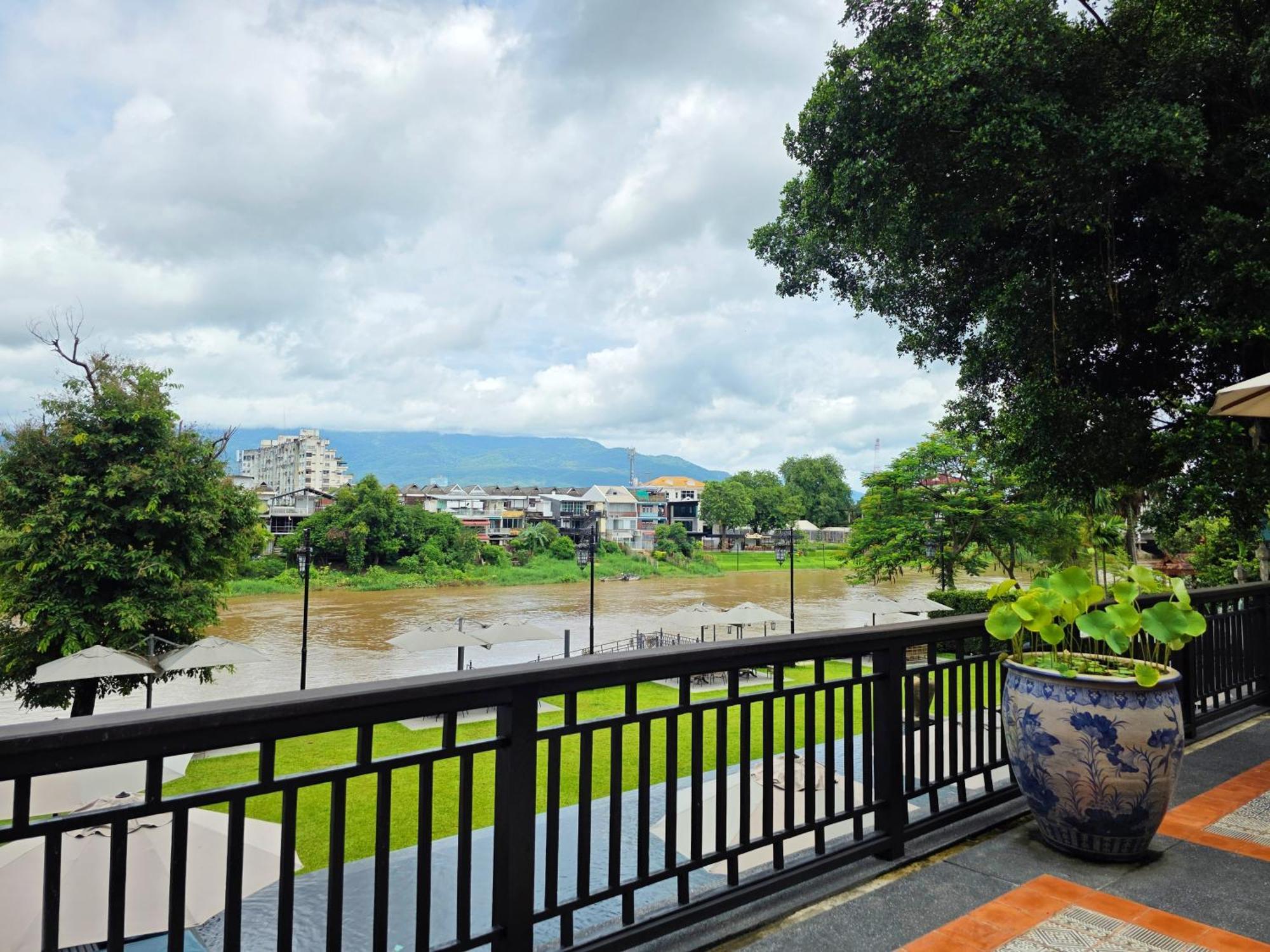 Buri Sriping Riverside Resort & Spa — Photos 1